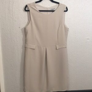 KOCCA NWT Light Taupe Crepon Sheath Dress